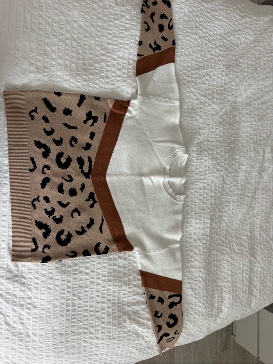 SHEIN Sweaters - SHEIN White and Brown Leopard Print Colorblock Sweater